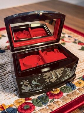Korean Abalone Inlayed Black Lacquer Red Velvet Lined Jewelry Box with Mirror